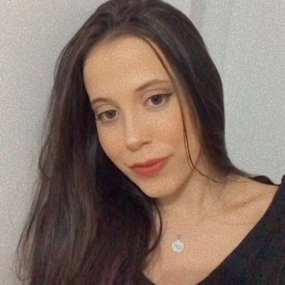 AnaBalbina13's profile picture. 