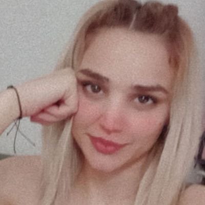 seninle94's profile picture. 