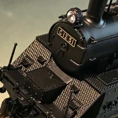 無言フォロー失礼いたします。あやしい垢以外フォロバ100%目指してます。
阪急ファン歴=年齢の、主に模型鉄KATO信者です。
神戸のレンタルレイアウトに出没しています。
よろしくお願いいたします。