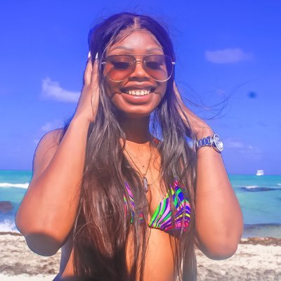 Dream_of_Zee's profile picture. Cali✈️🅰️ 👻Carpediieem👻. You trying to build or Bullshit 🤔