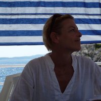 Bridget D #3.5% #AntiGrowthCoalition🌻🌻🌻🌻💙🇪🇺(@BJ_Gardener) 's Twitter Profile Photo