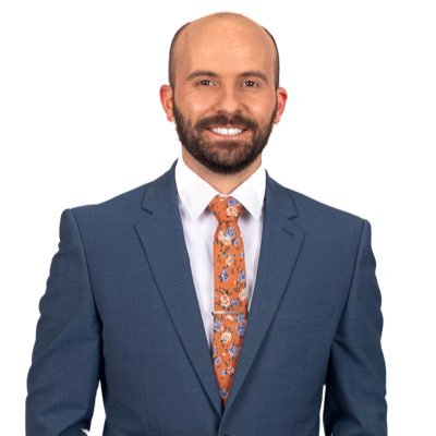 Freelance Meteorologist ⚡️ Writer 📑 Puppy squeezer 🐶 CrossFit 💪 Amateur baker 👨🍳 Beach Enthusiast 🦩🌴