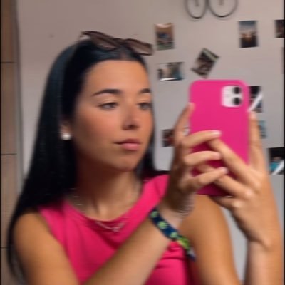 aranchavaleroo_'s profile picture. 