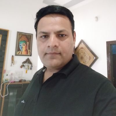 mehra_rkm's profile picture. 