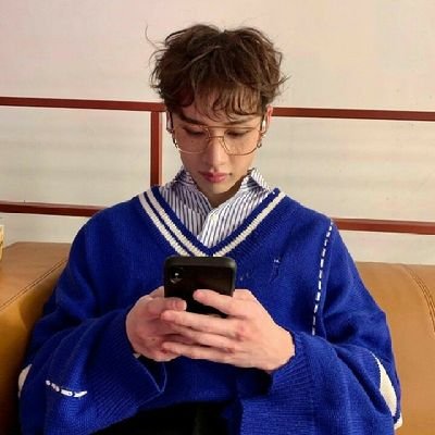 {𝘞𝘩𝘦𝘯𝘦𝘷𝘦𝘳 𝘺𝘰𝘶'𝘳𝘦 𝘴𝘢𝘥,𝘑𝘶𝘴𝘵 𝘳𝘦𝘮𝘦𝘮𝘣𝘦𝘳 𝘰𝘶𝘳 𝘴𝘦𝘤𝘳𝘦𝘵 𝘩𝘦𝘢𝘷𝘦𝘯.}-𝘉𝘢𝘯𝘨𝘊𝘩𝘢𝘯`☆
Ot8.♡ °Banger° /ESTJ