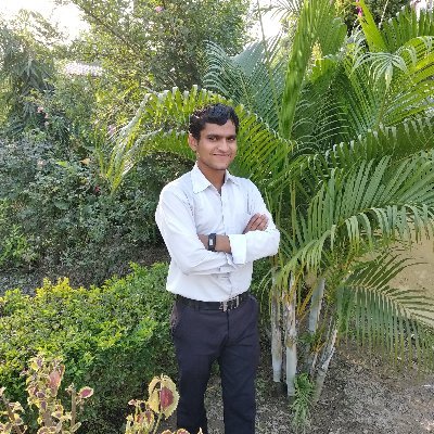 Sujeetmaury09's profile picture. An Engineer