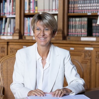 Sénatrice @UC_Senat de Vendée / Présidente de la Délégation aux Droits des Femmes #DDF
