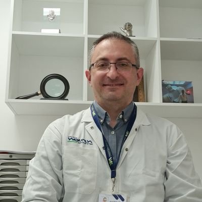 Head of the #RadiationOncology @AssutaAshdod.
Chairman of the Israeli National Radiation Oncology Group.
מנהל מכון #רדיותרפיה (#הקרנות). רופא, חוקר, בן אדם