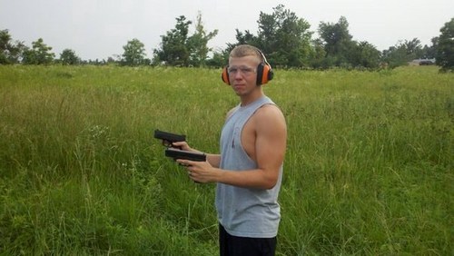 FaminesKaos's profile picture. 