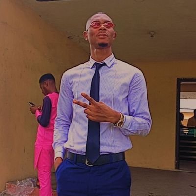 realMakanaki9's profile picture. #Jw, #CHEMIST🧪