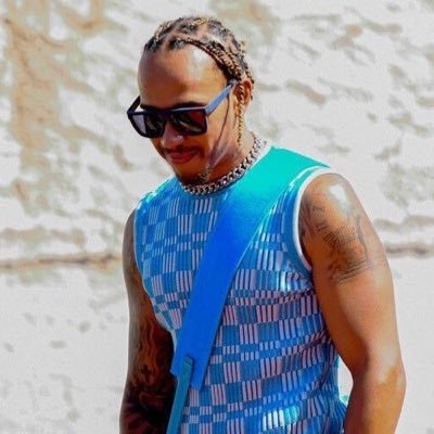 lewiswithlove's profile picture. for lew • fan account