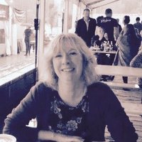 Linda (@lindaseaborn) 's Twitter Profile