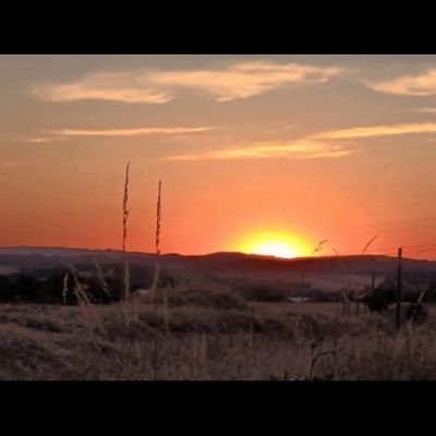 la vie dans le temps.
1 secondes 1 heure. peu importe la terre tourne encore autour du soleil.
jusque à quand ? MYSTÈRE
COMMENT MYSTÈRE c pas pour tjs?