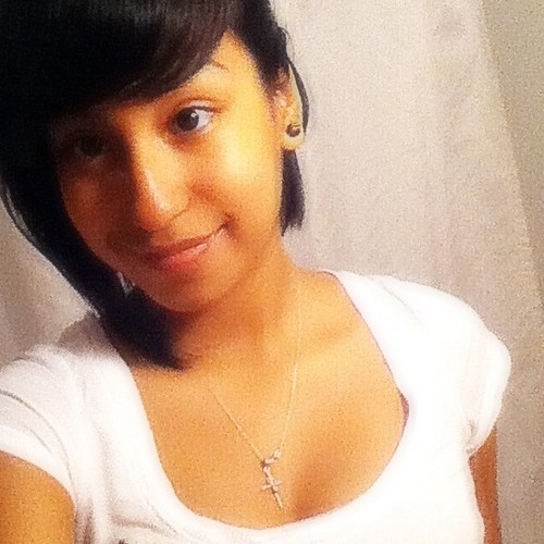 ddduzzle's profile picture. Get To Knoe me (;