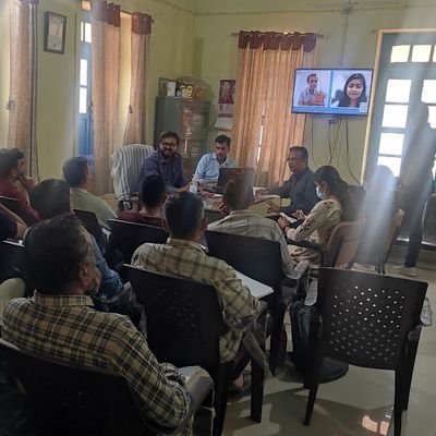 tbhuj_s's profile picture. 