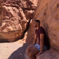 Raz Adam (@razadamtweets) 's Twitter Profile Photo