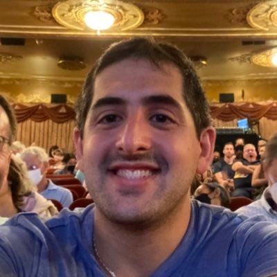 agllrks's profile picture. Florida 🍊 Music 🎼 Baking 🥧 Yoga 🧘‍♂️