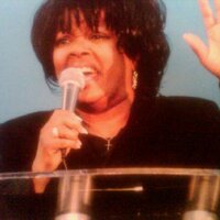 Lorraine Moffett - @sislorraine Twitter Profile Photo