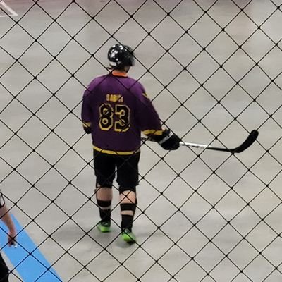 ball hockey player. Semi retired Twitch affiliate, cooking, games and being a noob. #scholarlygamers  https://t.co/x0rf9hD7Qf