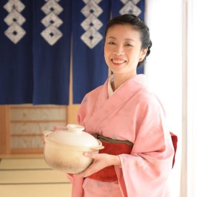 土鍋で料理が好き｜らくちんカンタン子どもも喜ぶ土鍋料理｜寺娘が紹介｜日本古来からの知恵をシェア｜マクロビオティック｜食養｜陰陽五行｜薬膳｜花粉症や万年不調が改善｜視力回復で裸眼生活｜健康的に痩せる｜健やか美人｜世界一周船旅｜図書館司書｜元銀行員｜ときめく生活のコツ｜ 衣食住を見直す｜人生が好転｜オンライン講座