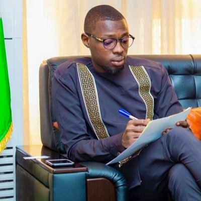 MamanMoumouni's profile picture. #Entrepreneur | manager en transformation digitale | changemaker @AshokaAfriqueFr 2019 | Content Manager @NigerMeer