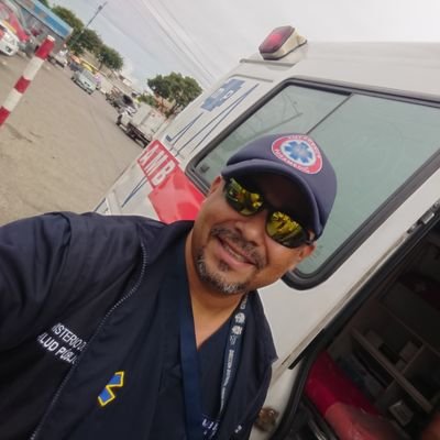 Andres130577's profile picture. A vivir sin miedo que pará morir nacimos 🌟💯
