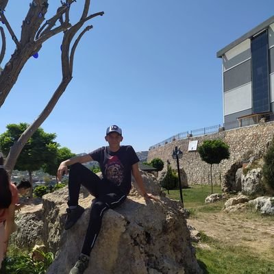 ismaileren1234's profile picture. 