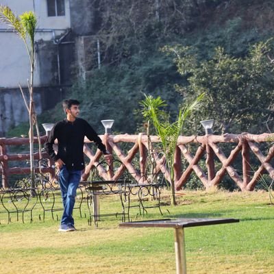 J_d__07's profile picture. #Rajput⚔️
#cricket_ lover🏏
