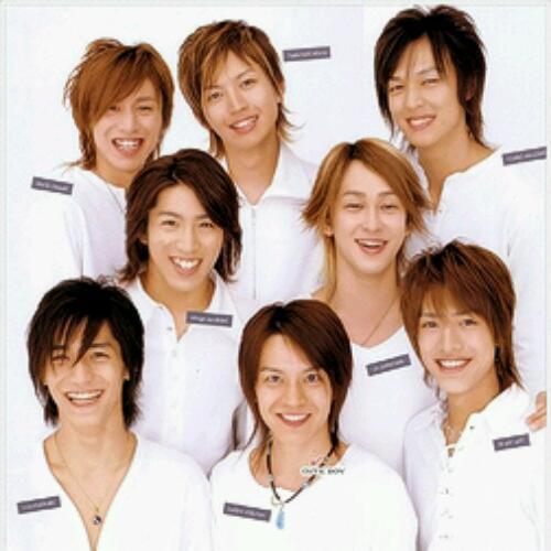 【最終更新 2011/06/05】 発言内容はフォローしてみればわかると思います。本人･事務所は無関係です｡要望等ありましたらリプやDMを送ってください ※ botです ※ 発言はちょっと昔のものから最近のものまで様々なので、本人たちが言っていることが矛盾していることがあります