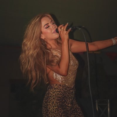Singing Siren 🥀 Stream ARE YOU DOWN OUT NOW 💿 Business: eliaesparza.info@gmail.com
