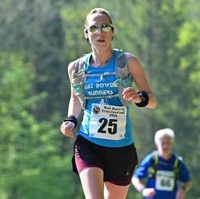 Running, health + fitness journalist @RunnersWorldUK @doctors_net_uk @wearefitandwell 💻 UK Athletics coach 🎽 Award winning podcaster @freelancingfor🎙