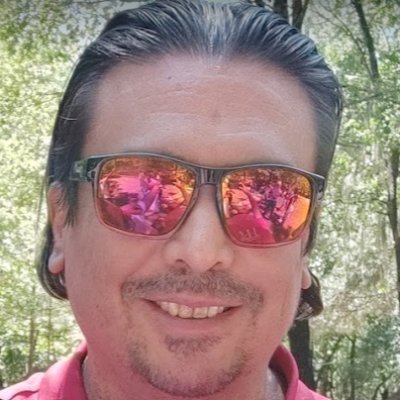 fcoromo's profile picture. Tech guy. Tweets in spanglish, sorry but ni modo.