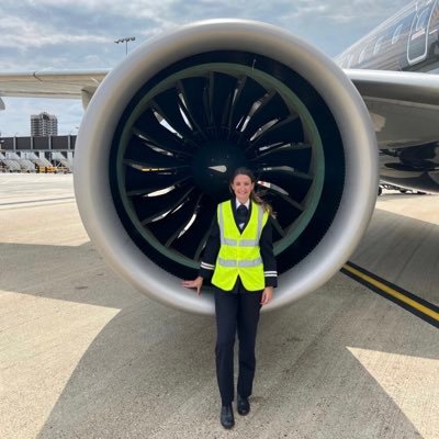 Airline Pilot 👩🏻✈️🇬🇧 Former Cabin Crew (also music/F1/car/space/boat nerd in no particular order!) Views are my own.
