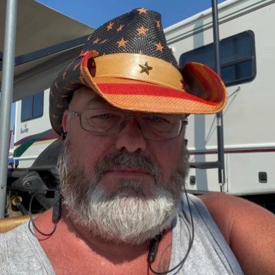 UncleshawnieP Profile Picture