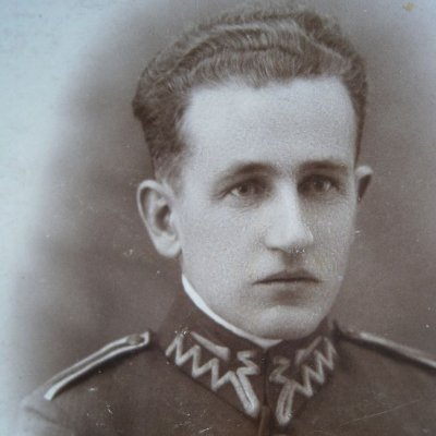 - Wielka Wojna(Legiony Polskie)
- wojna polsko-bolszewicka
- Wojna Obronna 1939
- obóz jeniecki Stalag IA
- obóz KL Mauthausen-Gusen
