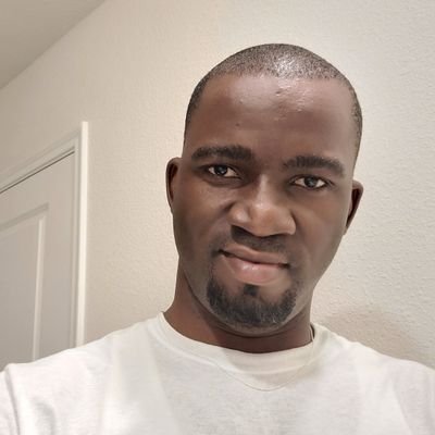 WaleOni_'s profile picture. Èmi Okunrin métà. A Chelsea Fan 💙