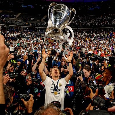 RealismoMgico3's profile picture. Consigue aquí tus entradas para presenciar cualquier partido del Real Madrid. Máxima seriedad.  WhatsApp +34608725028