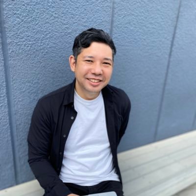 作って学ぶ人。TypeScript/Python/C#。モバイルとWeb中心。小さく作って早く出し、よく直す。