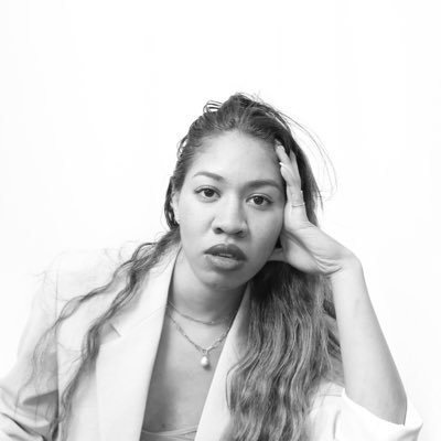 sarahsroooooom's profile picture. Writer/Concept Planner/Director 最近は自分を女将と呼んでます笑                podcast: 盗み聞きっておもろnight  (週末配信)