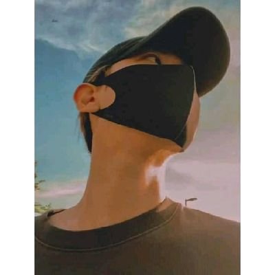 Umair04486275's profile picture. *کتنے خواب آنکھوں میں جنازے بن کر رہ گئے⚰️🌚*