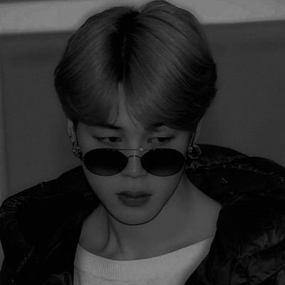 🥢. . drugs ? no, just Bangtan. ✰: Hayami. ♡:Nick. ☆: @Minhxbii mi hermanito