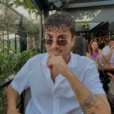 Mrthntbk's profile picture. memento mori