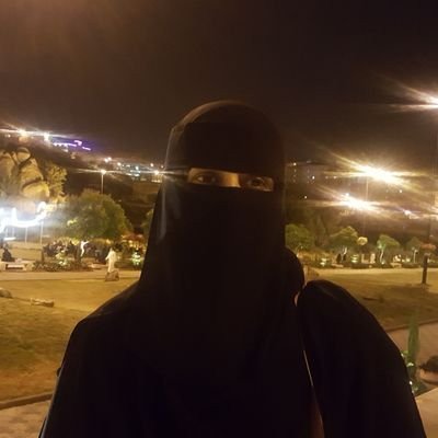 heidimashal's profile picture. لا بأس فالنجوم أيضاً مُحاطة بفراغ عظيم.🌻