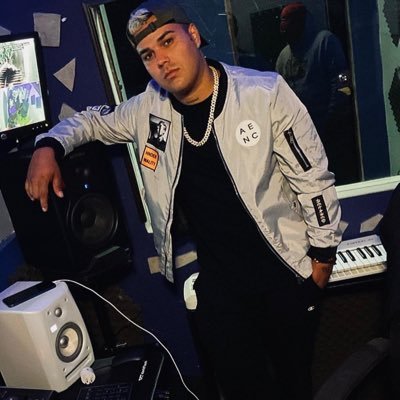 Kenneth Adrián Ramos Cruz , mejor conocido como Baby Omi ha trabajado con otros artistas del género como J King y Maximan, franco El Gorilla , Tony Lenta , Alex