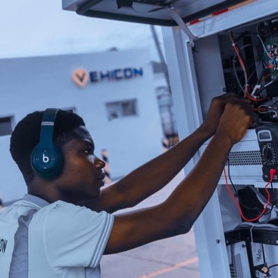 boytommy22's profile picture. I’m a dj 💿 Also A pump Engineer 
Follow me on my audiomack-djtommy Check out for my new mixtape 💿✌️❤️