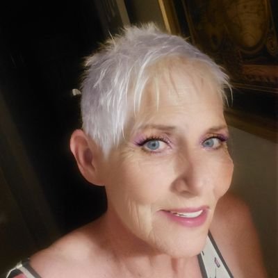 Sexy, sassy, smart and sarcastic
I tweet things that visually and/or mentally stimulate me.
Sit back and enjoy the rollercoaster ride of my mind. 18+only 🎀