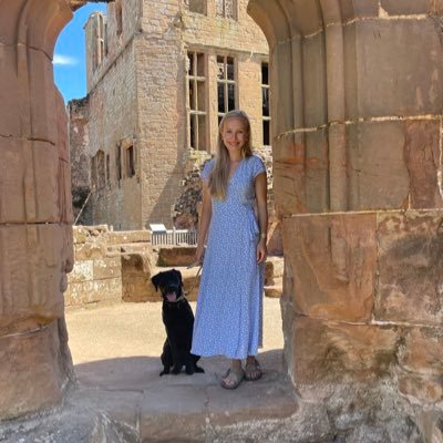 Historian of Tudor & Stuart Royal Ceremony | Writer | @ahrcpress funded PhD @univofstandrews | Instagram @the_history_gal