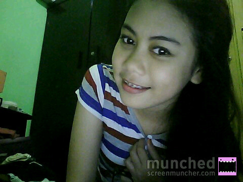 I am just an ordinary girl aged 16 years(☺4) surrounded by a very good friends and also a very difficult problem☺☺ | PIN22CDC54C