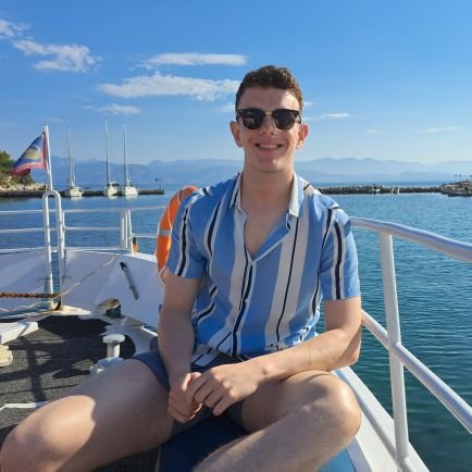 RClarky_95's profile picture. 