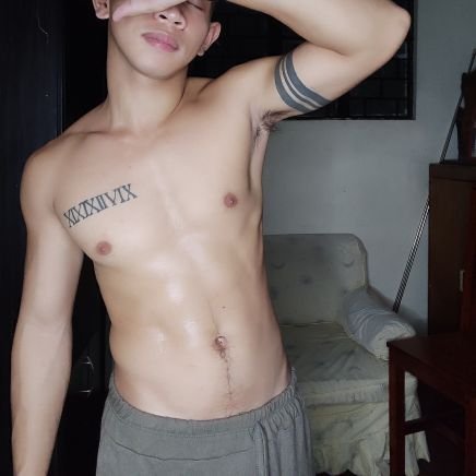 RopanEugene's profile picture. Hello modafucker.